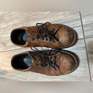Vintage Dr Martens brown Air Wave